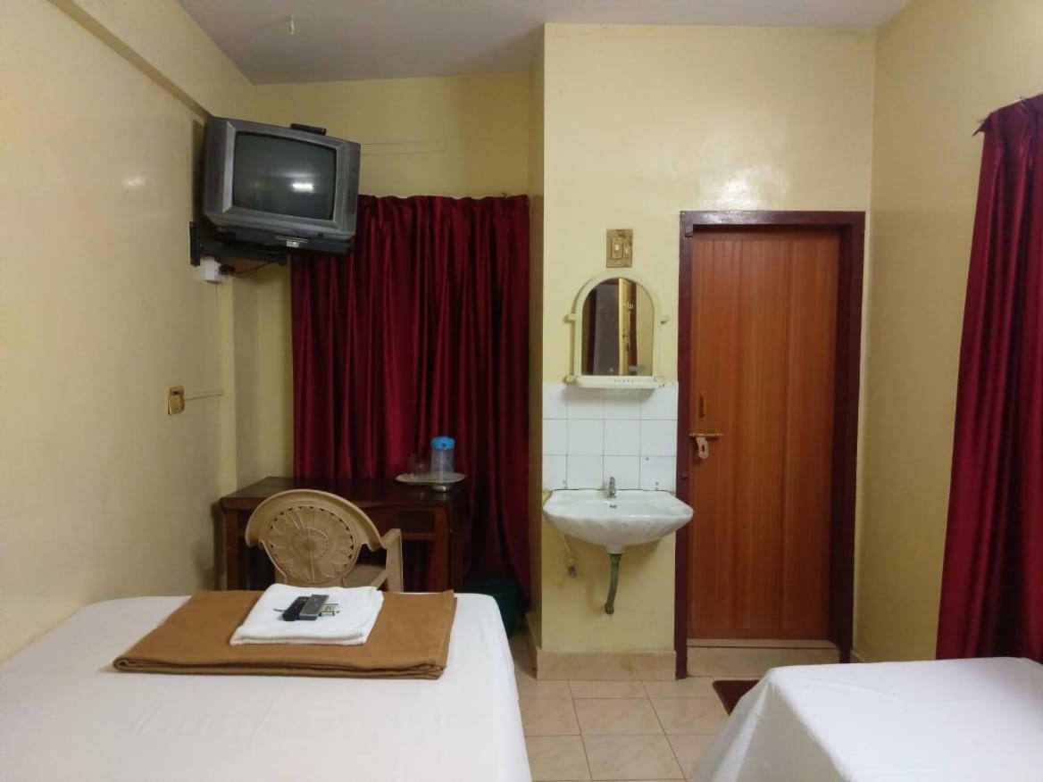 Anandan Tourist Home Varkala Zewnętrze zdjęcie
