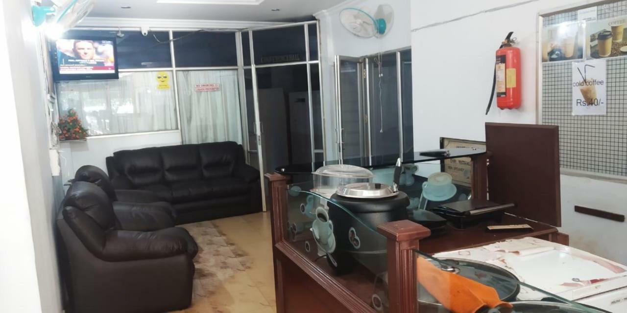 Anandan Tourist Home Varkala Zewnętrze zdjęcie