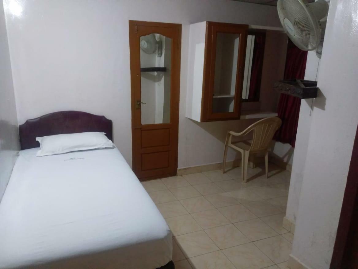 Anandan Tourist Home Varkala Zewnętrze zdjęcie