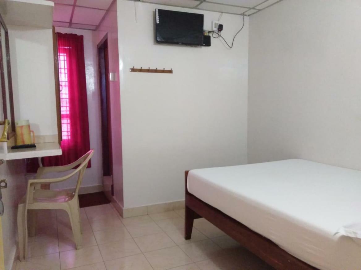 Anandan Tourist Home Varkala Zewnętrze zdjęcie