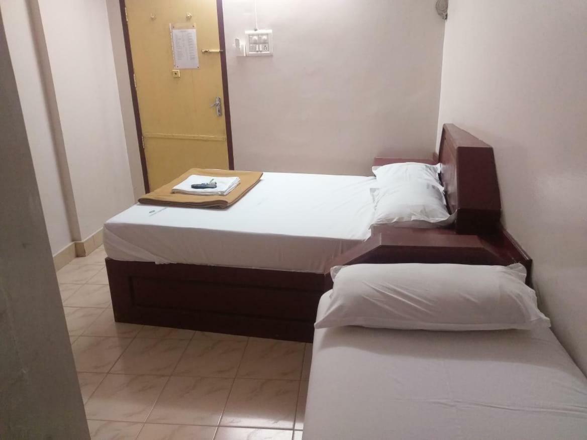 Anandan Tourist Home Varkala Zewnętrze zdjęcie