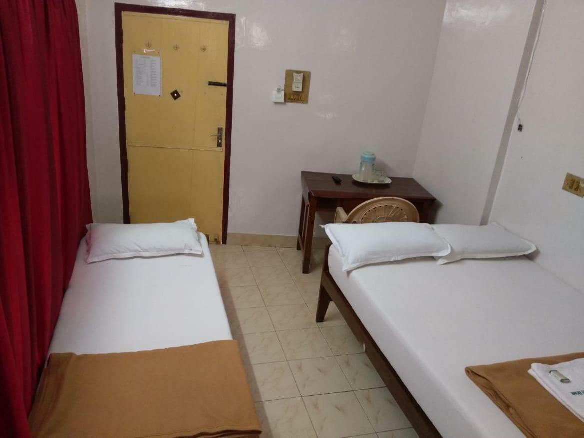 Anandan Tourist Home Varkala Zewnętrze zdjęcie