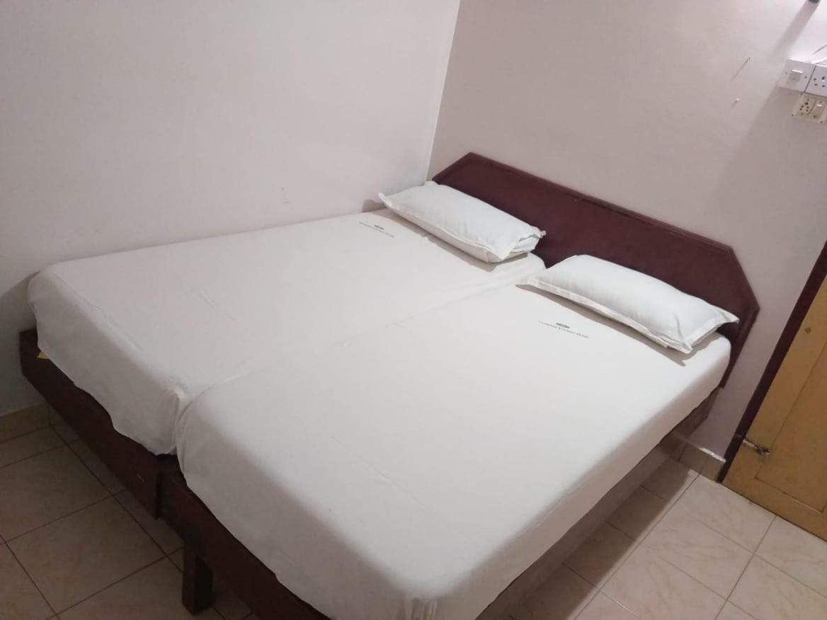Anandan Tourist Home Varkala Zewnętrze zdjęcie
